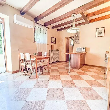 Theatre Private Garden And Free Parking *