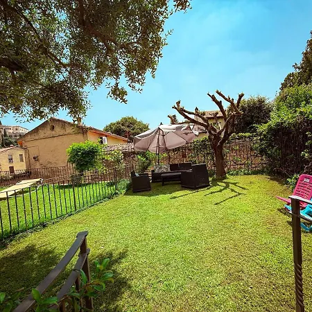 At Ponte Pietra With Garden And Parking Daire Verona