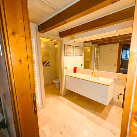 Theatre Private Garden And Free Parking *