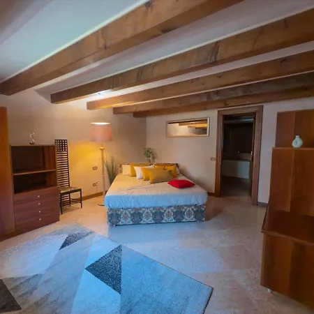 At Ponte Pietra With Garden And Parking * Verona