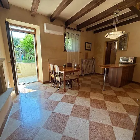 Theatre Private Garden And Free Parking Apartmán *