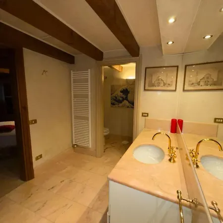 Apartmán Theatre Private Garden And Free Parking Verona