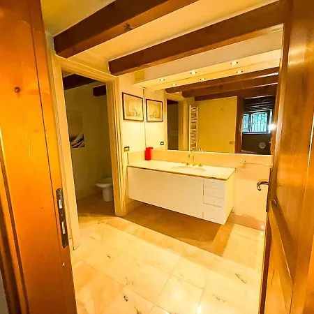 Apartmán Theatre Private Garden And Free Parking Verona