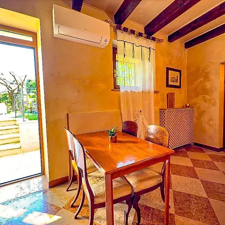 Theatre Private Garden And Free Parking Apartmán Verona