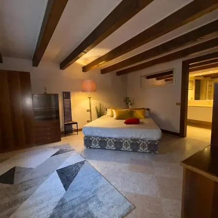 Appartamento At Ponte Pietra With Garden And Parking *